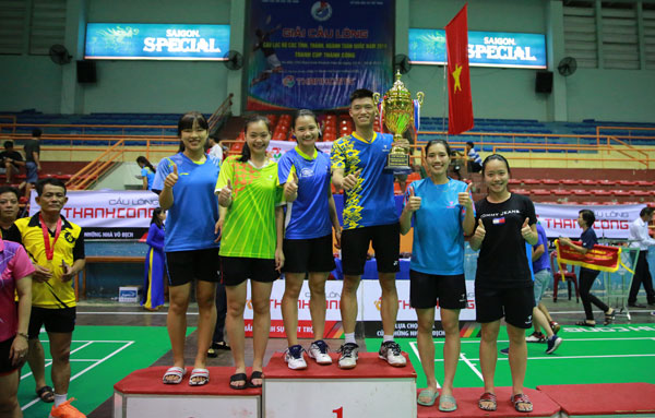 Bế mạc giải cầu lông CLB toàn quốc: Thái Bình giành giải nhất toàn đoàn